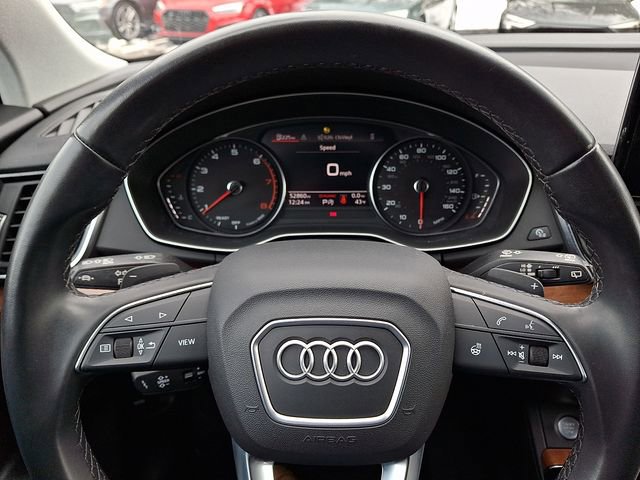 Used 2023 Audi Q5 2.0T Premium w/ Convenience Package image 18