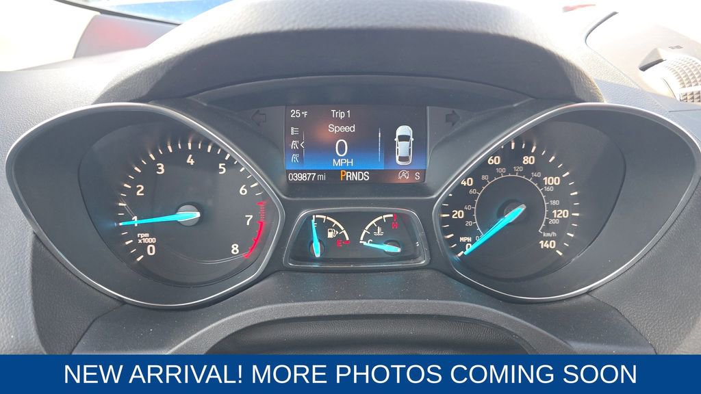 Used 2018 Ford Escape SE w/ SE Sync 3 Package image 17