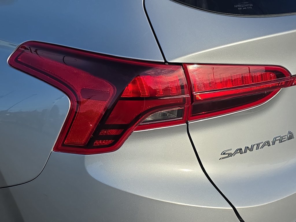 Used 2021 Hyundai Santa Fe SEL FWD image 14