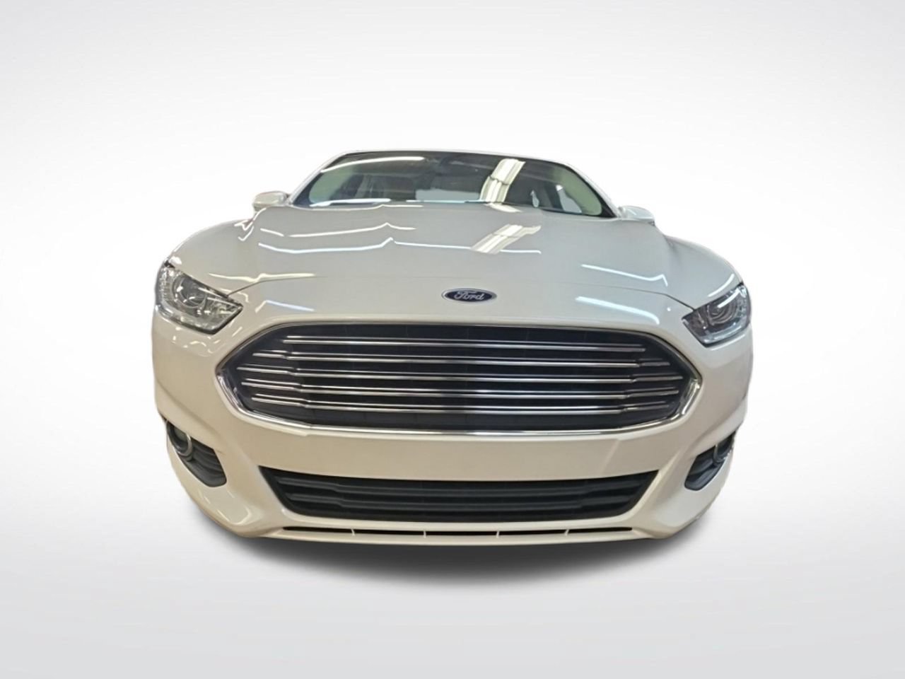 Used 2016 Ford Fusion SE w/ Equipment Group 202A FWD image 8