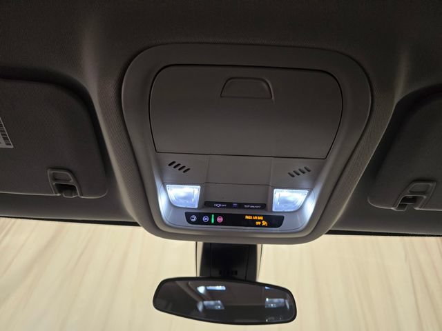 Used 2023 GMC Acadia SLE w/ Driver Convenience Package AWD/4WD image 25