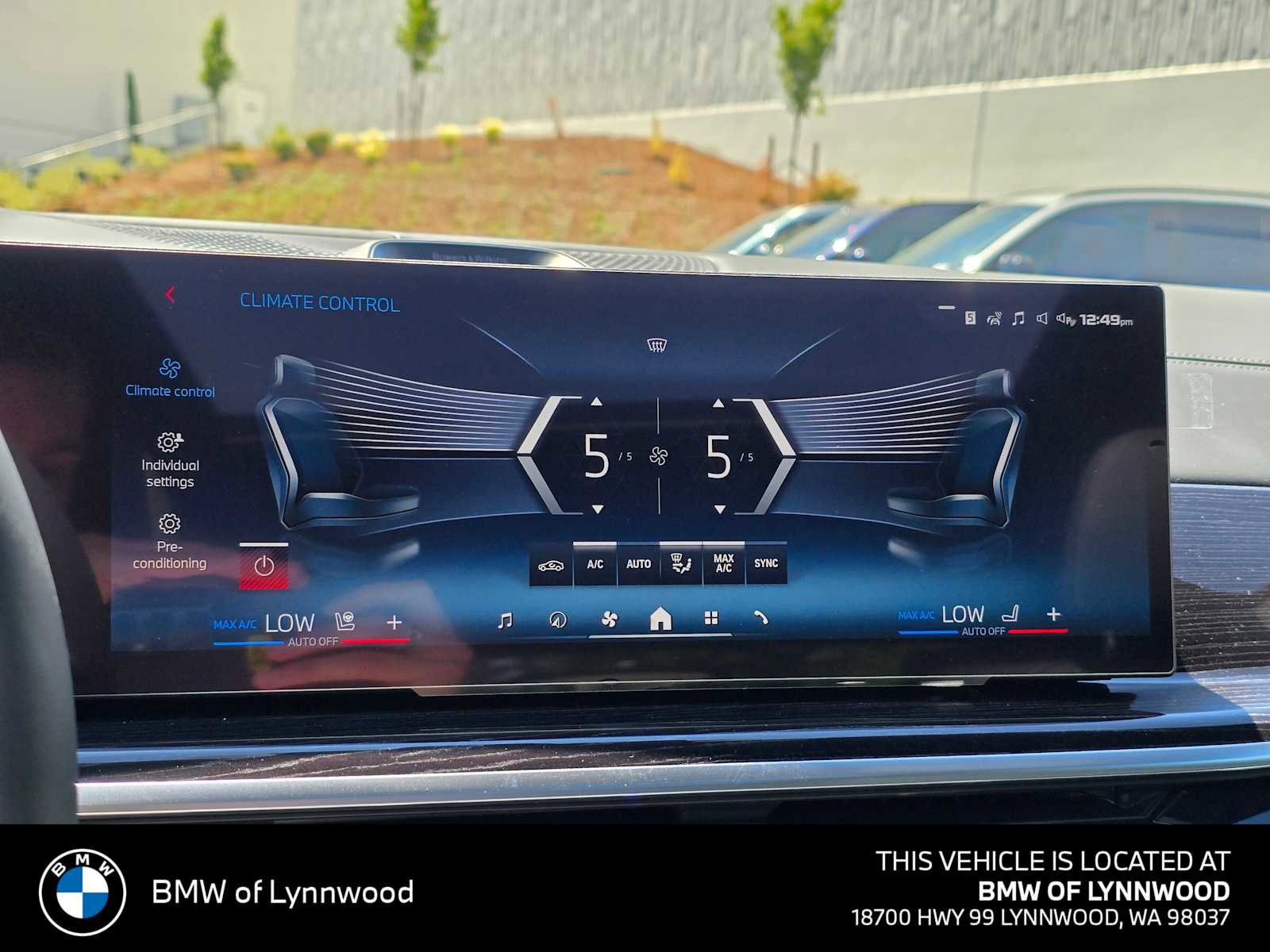 New 2026 BMW X7 M60i image 27