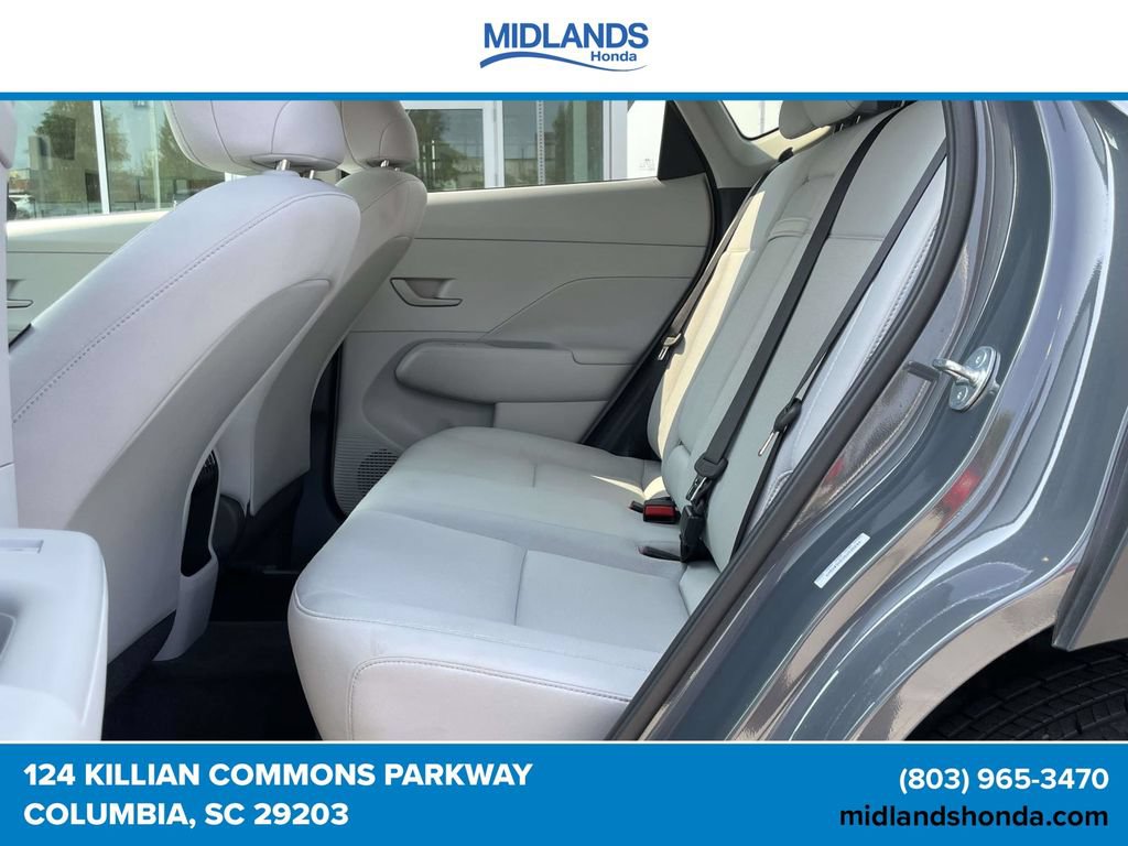 Used 2025 Hyundai Kona SEL FWD image 9