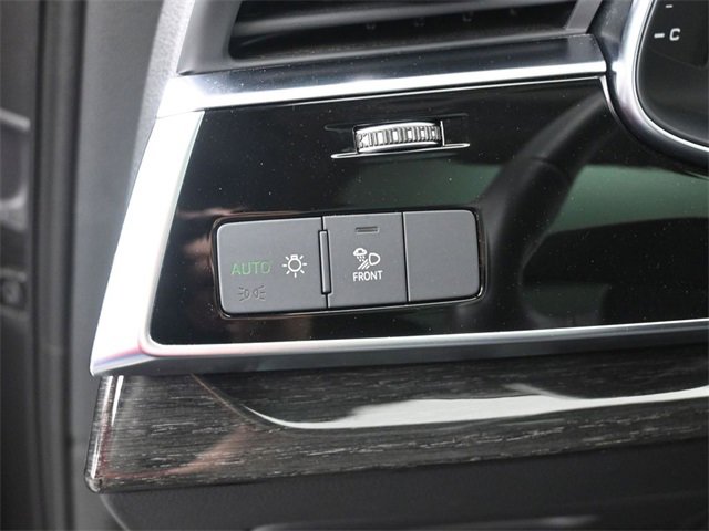 Used 2024 Audi Q7 3.0T Premium Plus image 20