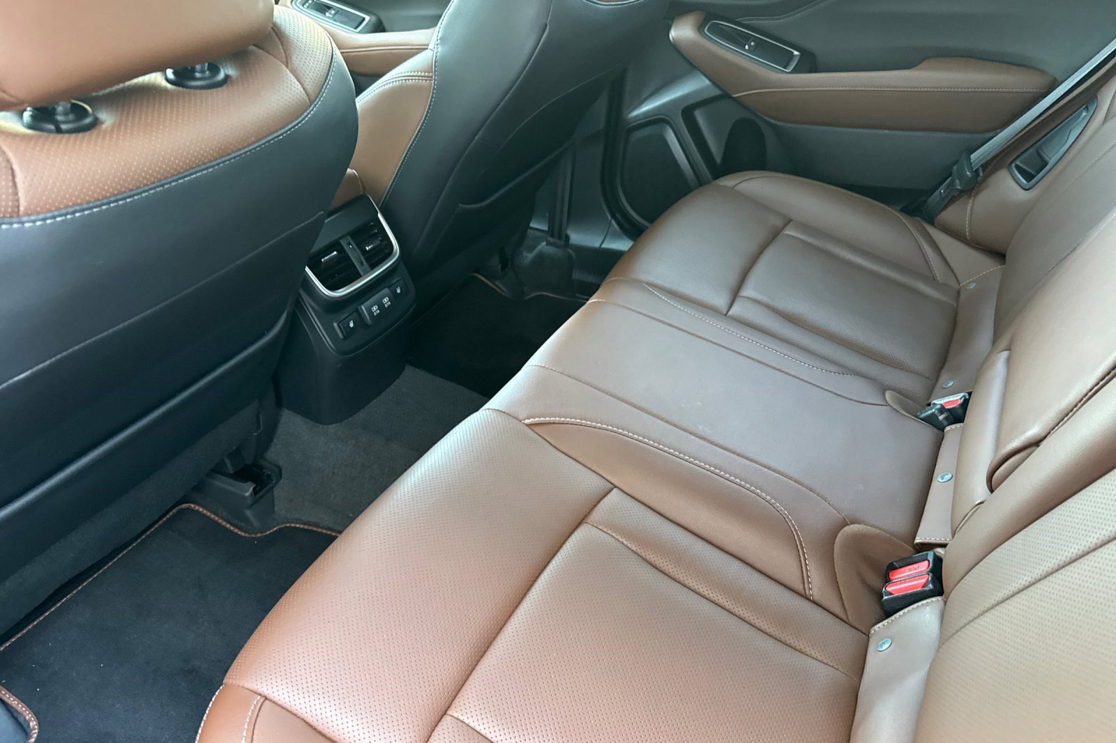 Used 2021 Subaru Outback Touring XT image 15