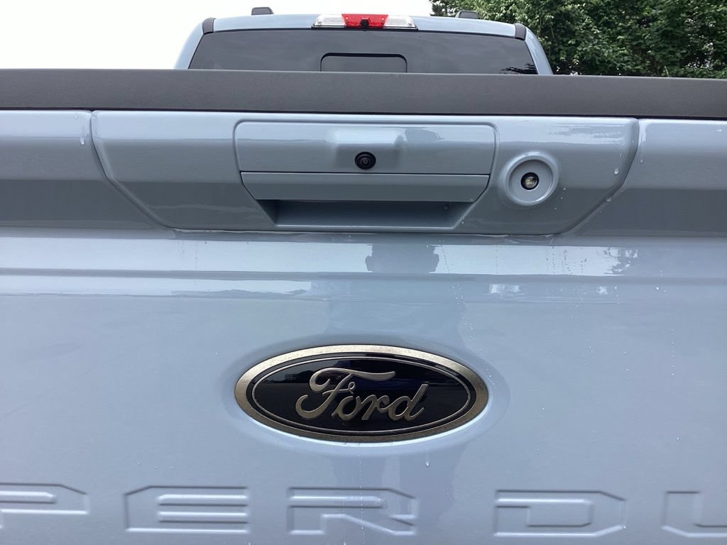 New 2026 Ford F250 Lariat w/ Black Appearance Package AWD/4WD image 18
