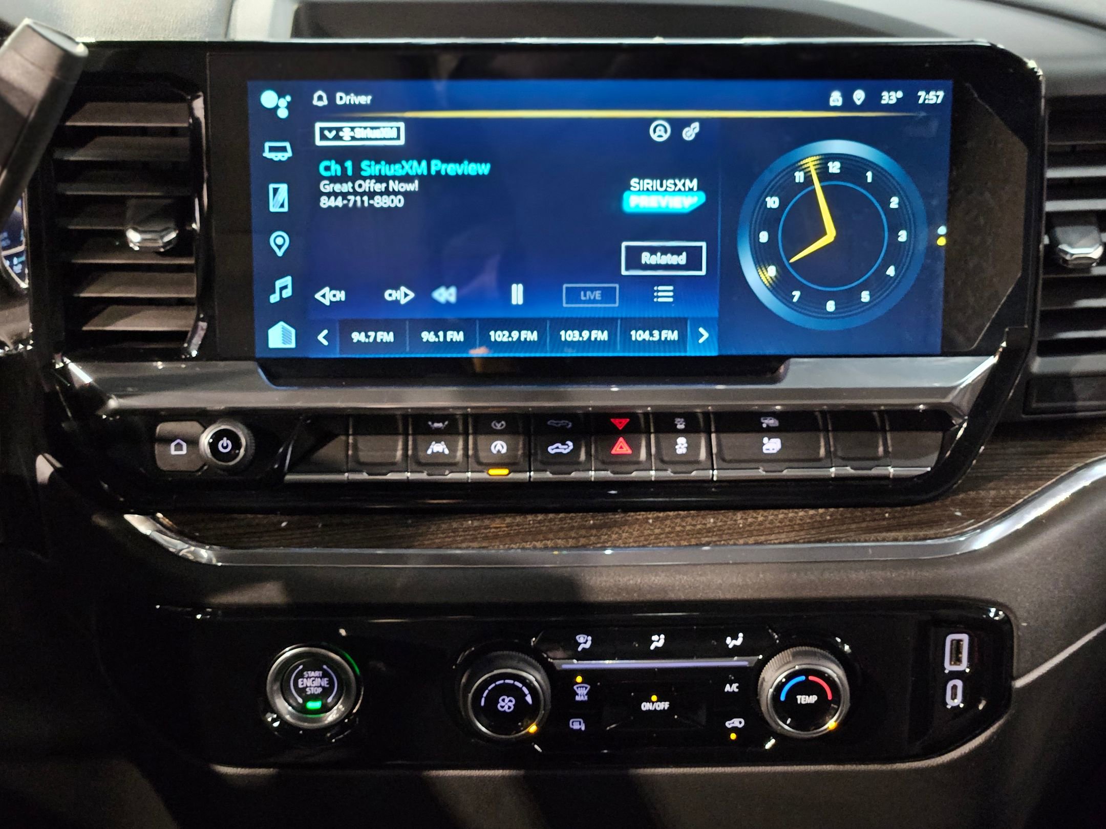 Used 2023 Chevrolet Silverado 1500 LT image 16