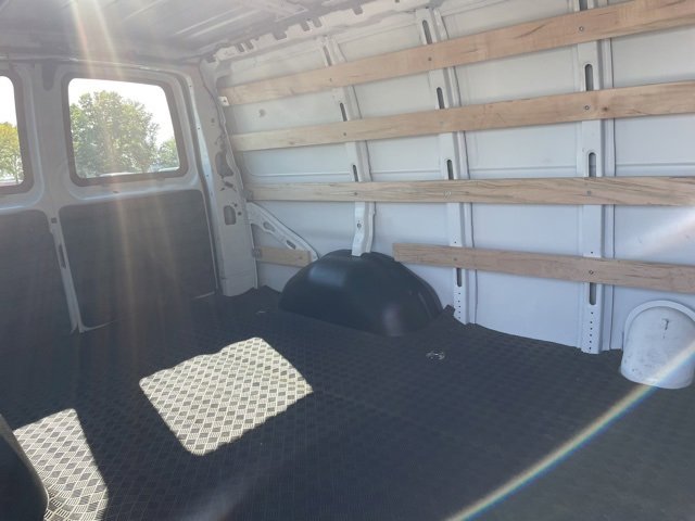 Used 2024 Chevrolet Express 2500 Work Van w/ Driver Convenience Package image 22