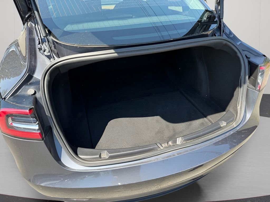 Used 2020 Tesla Model 3 Performance AWD/4WD image 26