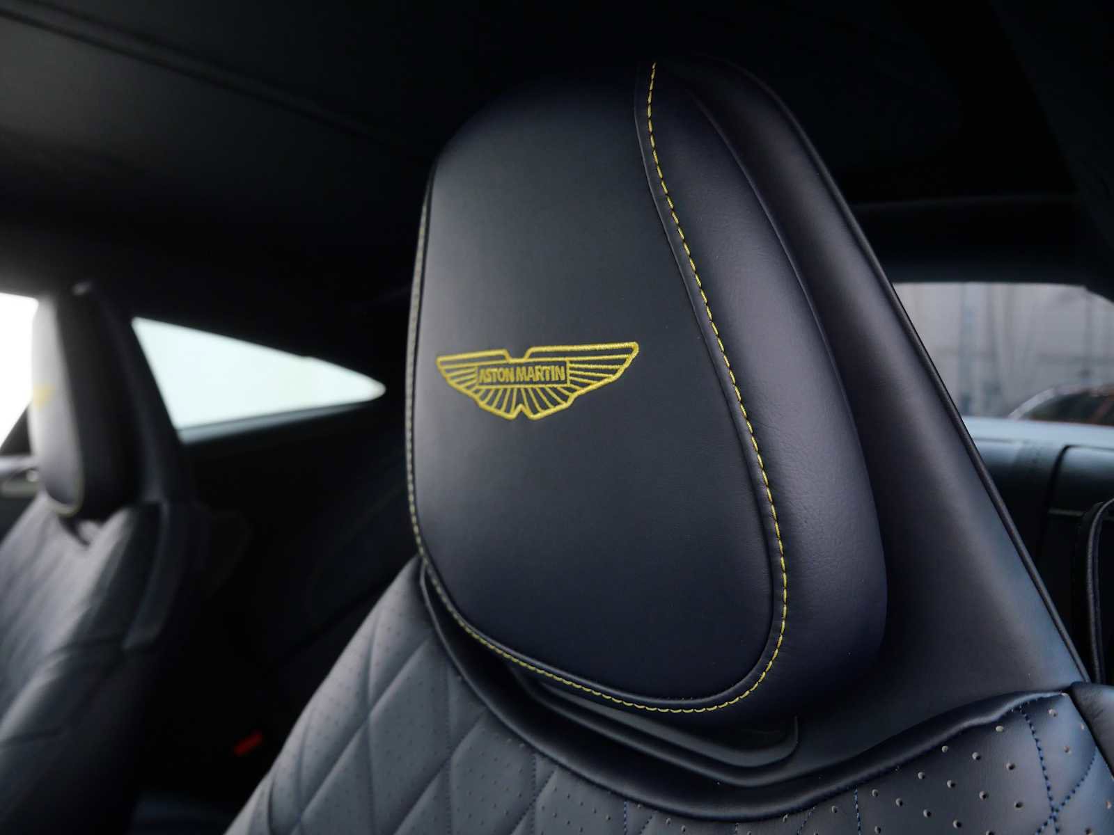 Used 2024 Aston Martin DB12 Coupe image 19