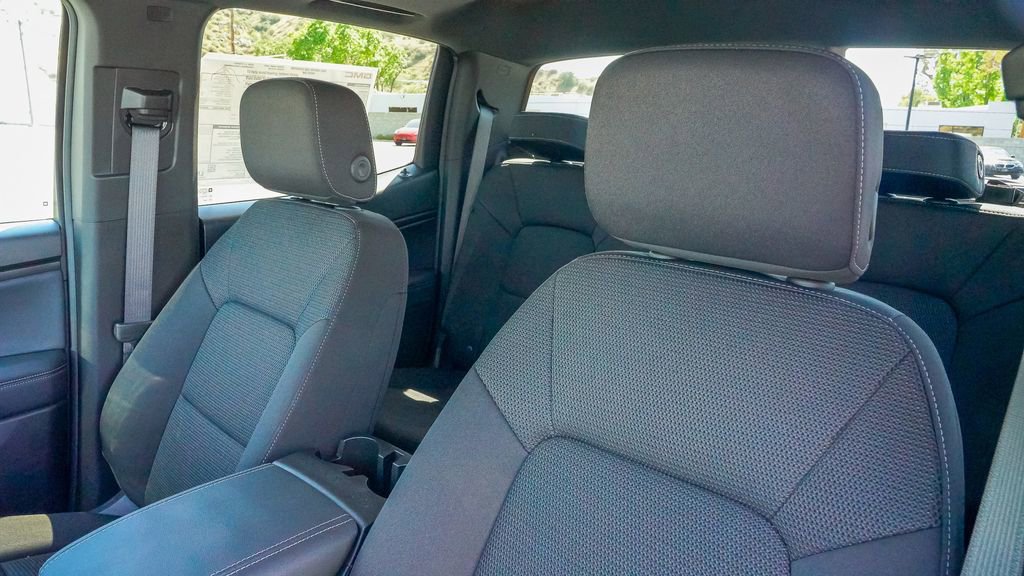 Used 2025 GMC Canyon Elevation w/ Convenience Package image 19