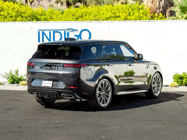 New 2026 Land Rover Range Rover Sport Dynamic SE AWD/4WD image 6