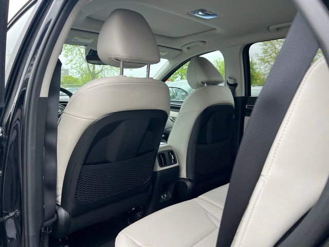 Used 2022 Hyundai Tucson SEL w/ Convenience + Premium Package FWD image 13