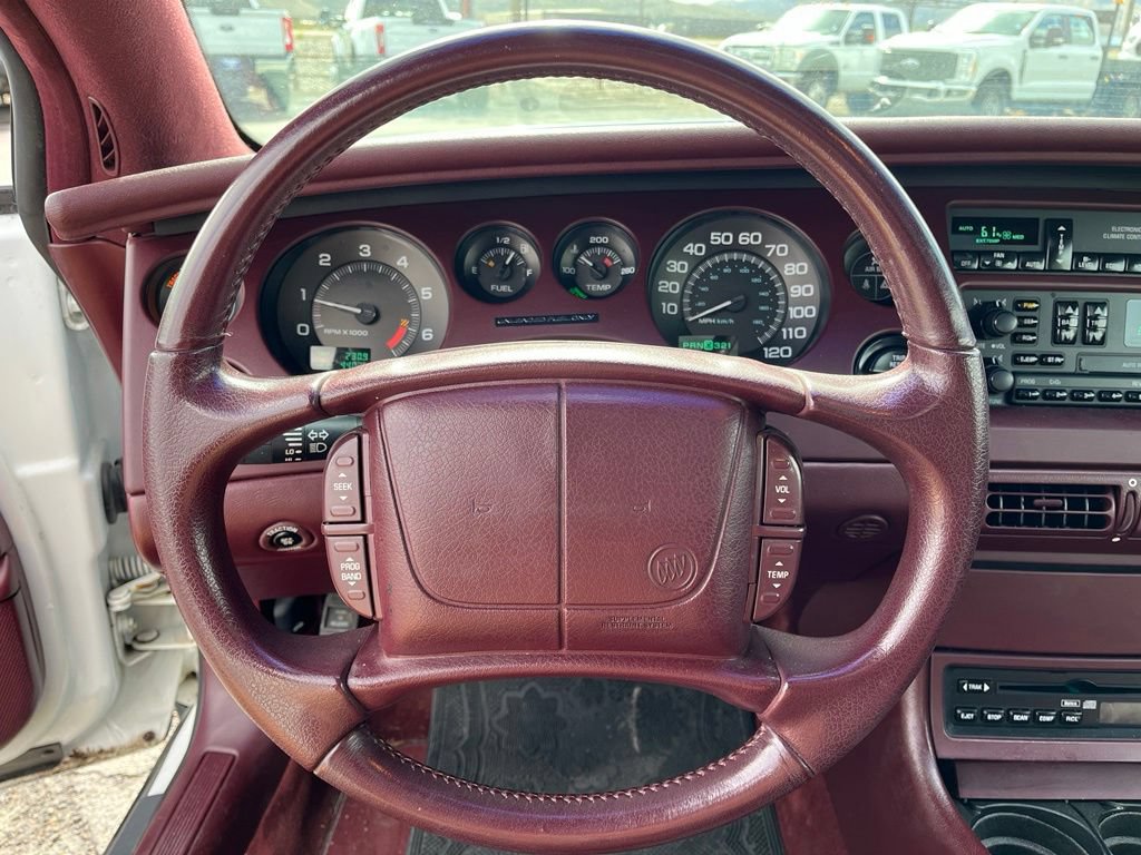 Used 1995 Buick Riviera Supercharged Coupe FWD image 11