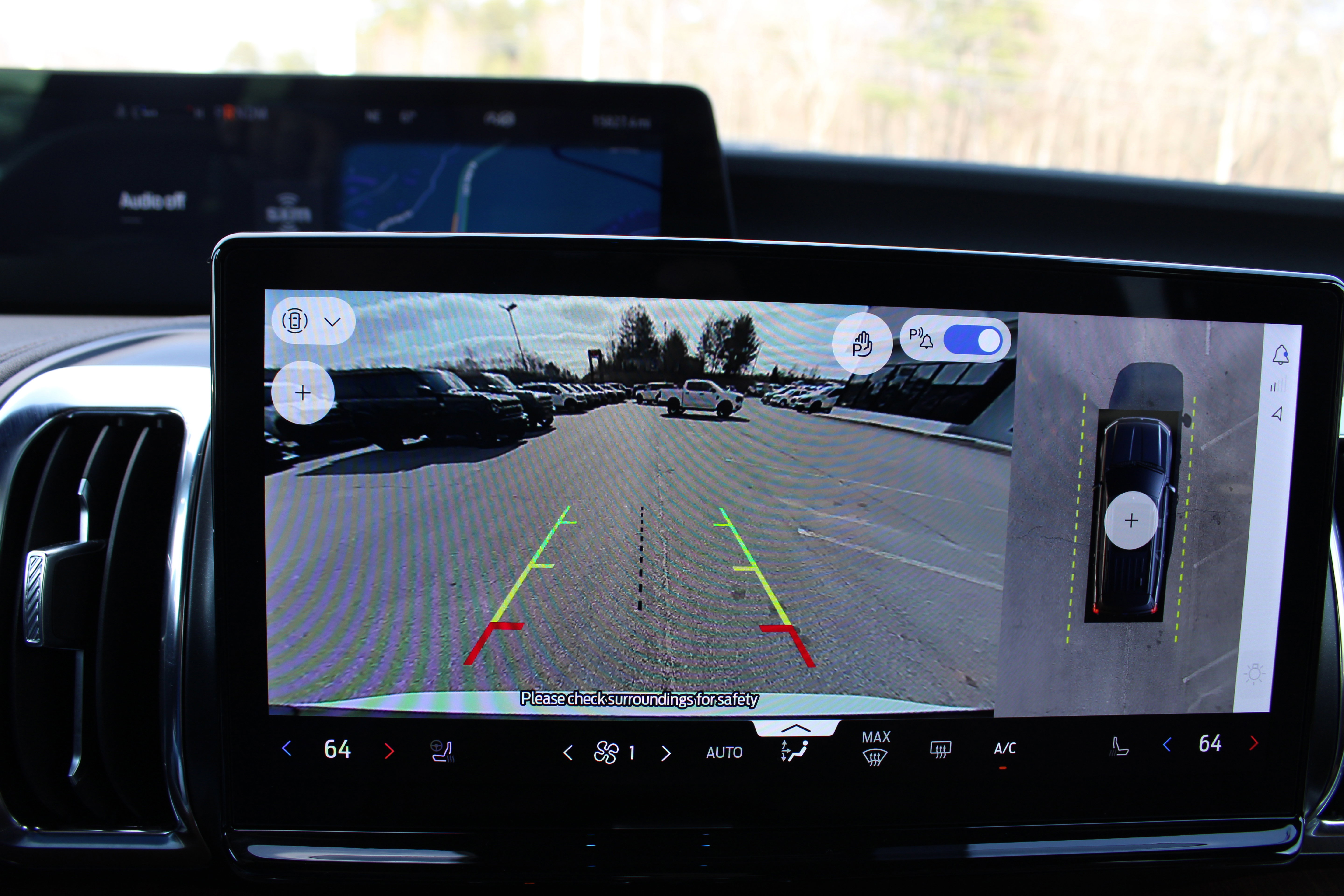 Used 2025 Ford Expedition King Ranch image 25