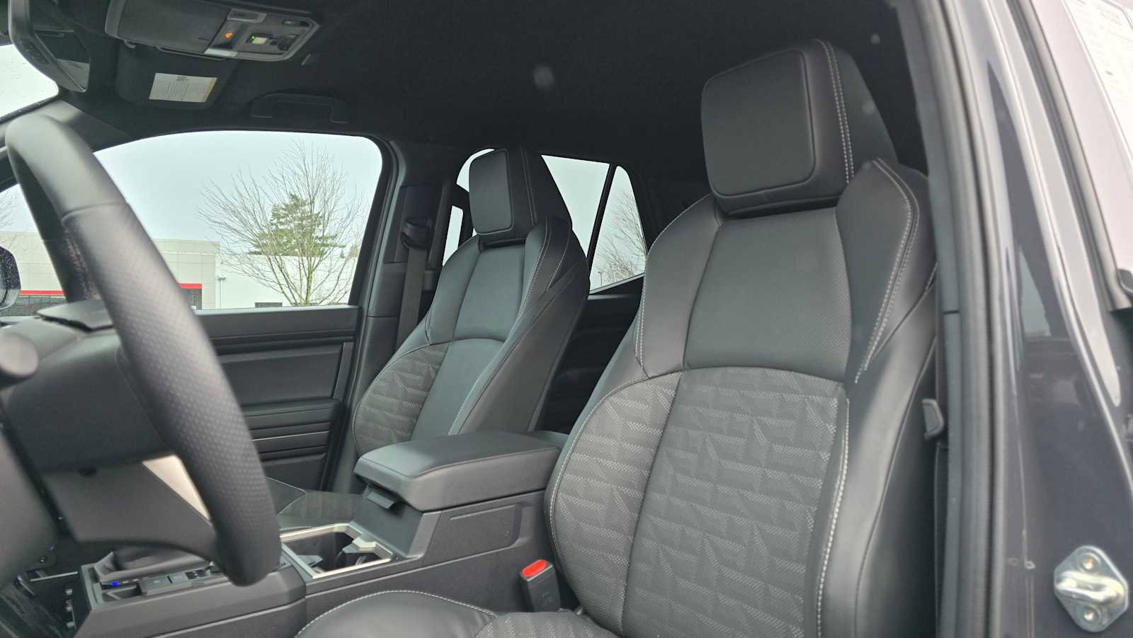 Certified 2025 Toyota 4Runner TRD Off-Road Premium image 27