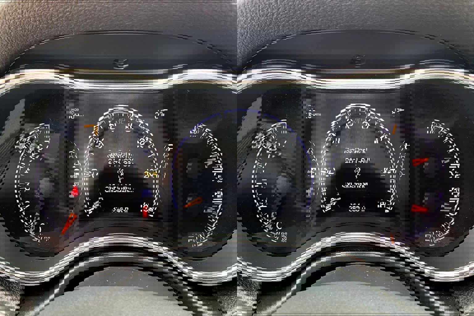 Used 2021 Jeep Grand Cherokee Limited w/ Trailer Tow Group IV image 24