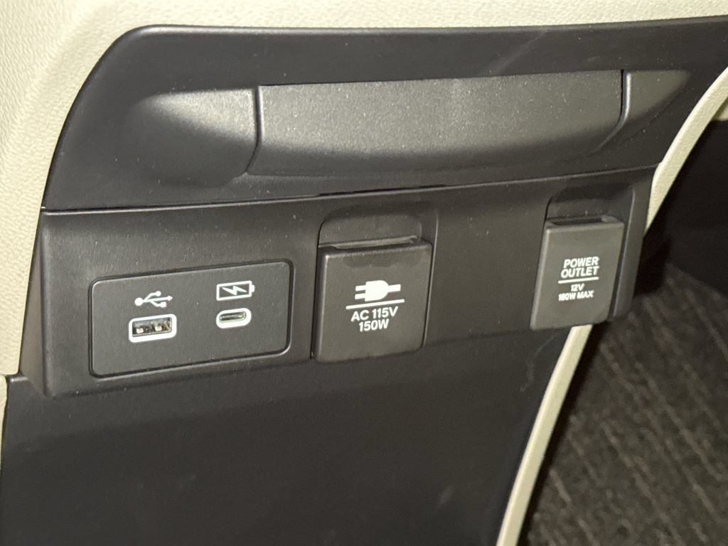 Certified 2026 Honda Odyssey Touring image 31