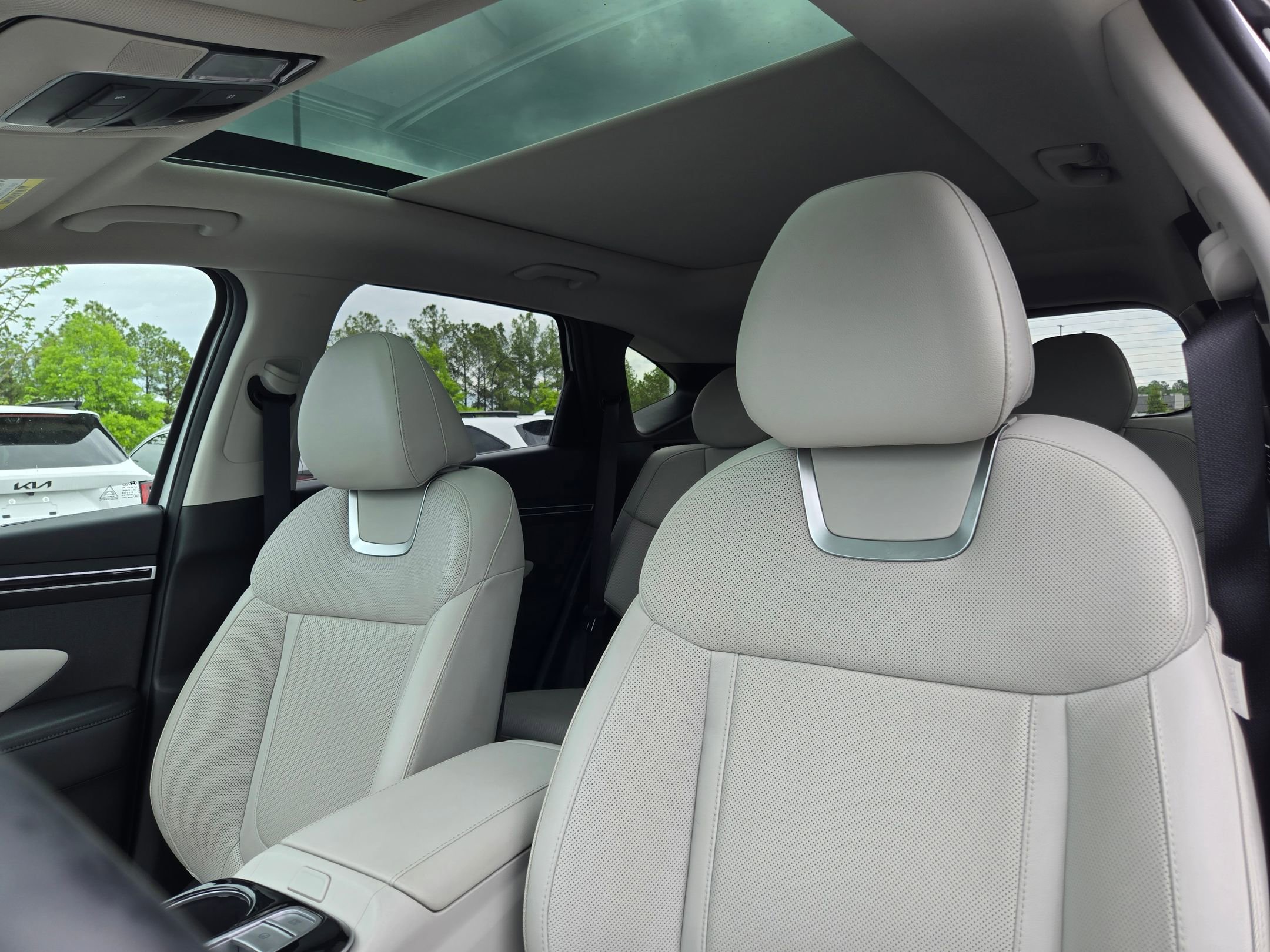 Used 2022 Hyundai Tucson Limited image 24