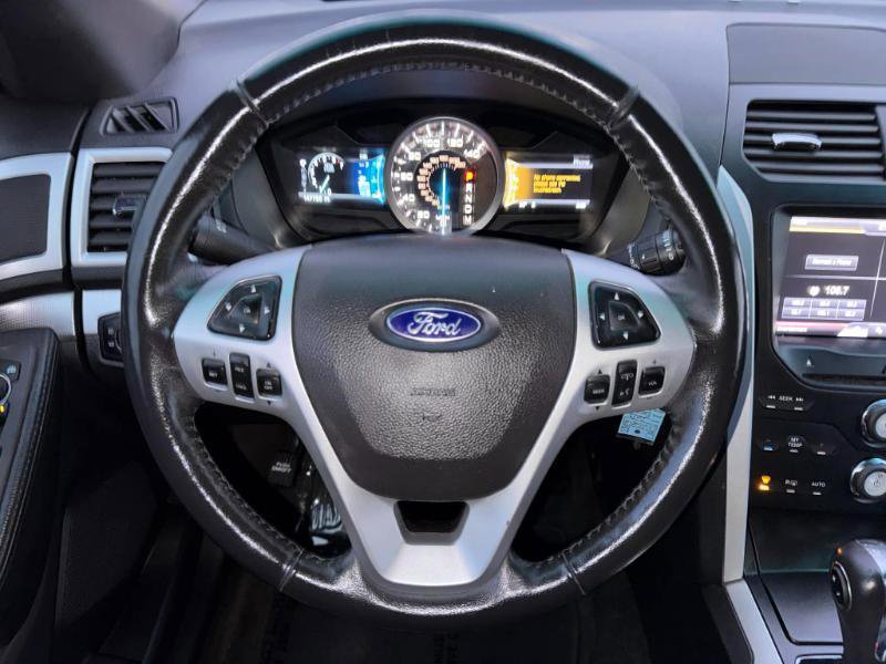 Used 2013 Ford Explorer XLT AWD/4WD image 21