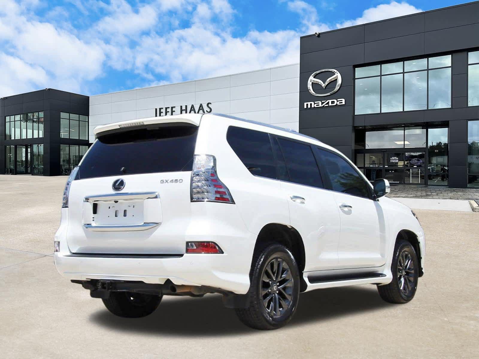 Used 2023 Lexus GX 460 Premium w/ Premium Package AWD/4WD image 3