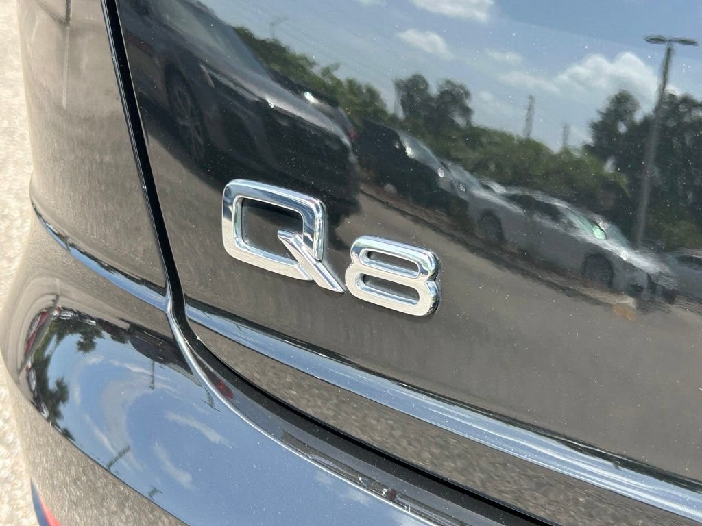 Used 2023 Audi Q8 Premium w/ Convenience Package AWD/4WD image 48