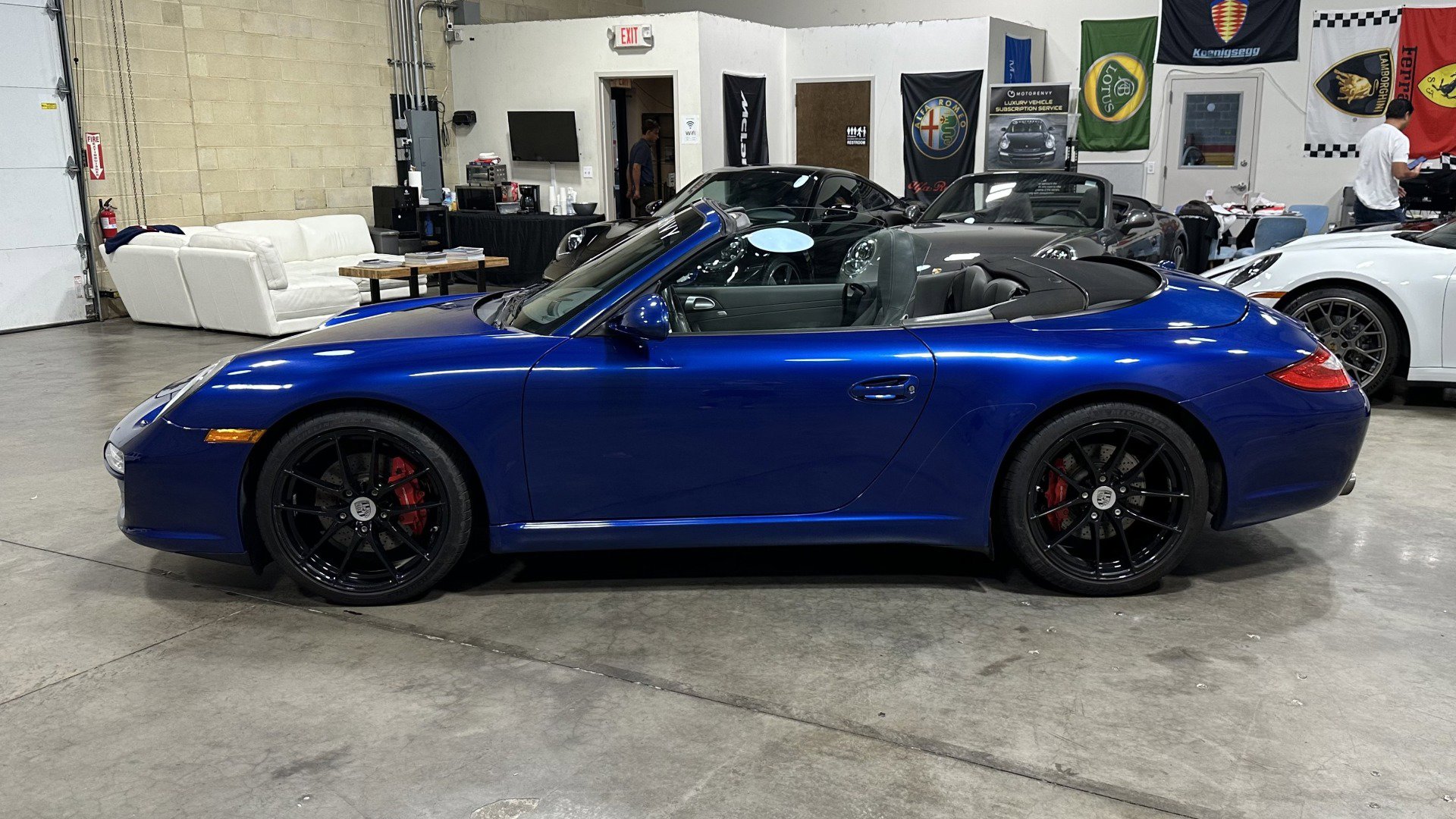 Used 2009 Porsche 911 Carrera S image 11
