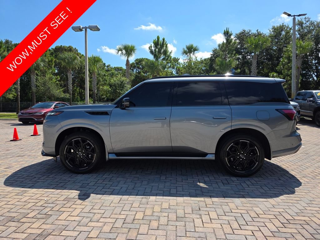 Used 2026 INFINITI QX80 4WD w/ Sport Exterior Package image 8
