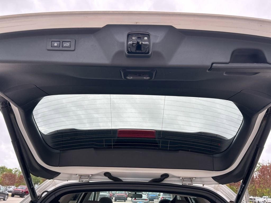 Used 2025 Subaru Outback Premium image 50
