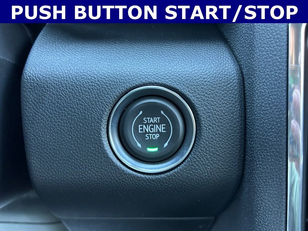 New 2026 GMC Acadia Elevation image 16