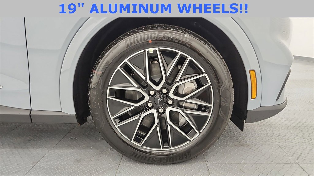 New 2025 Ford Mustang Mach-E Premium image 12