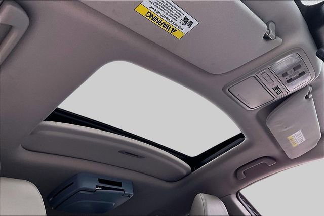 Used 2015 Honda Odyssey EX-L image 25