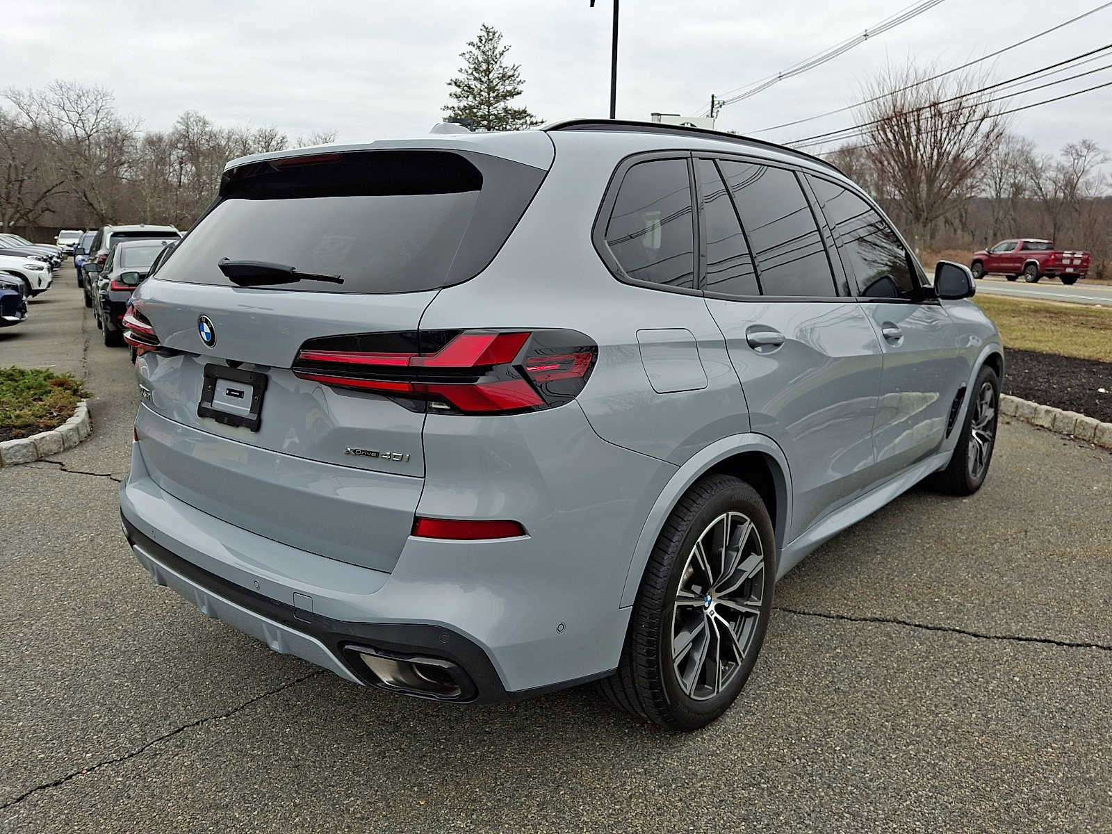 Used 2024 BMW X5 xDrive40i w/ M Sport Package image 7