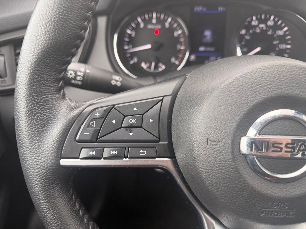 Used 2020 Nissan Rogue SV w/ Premium Package FWD image 23