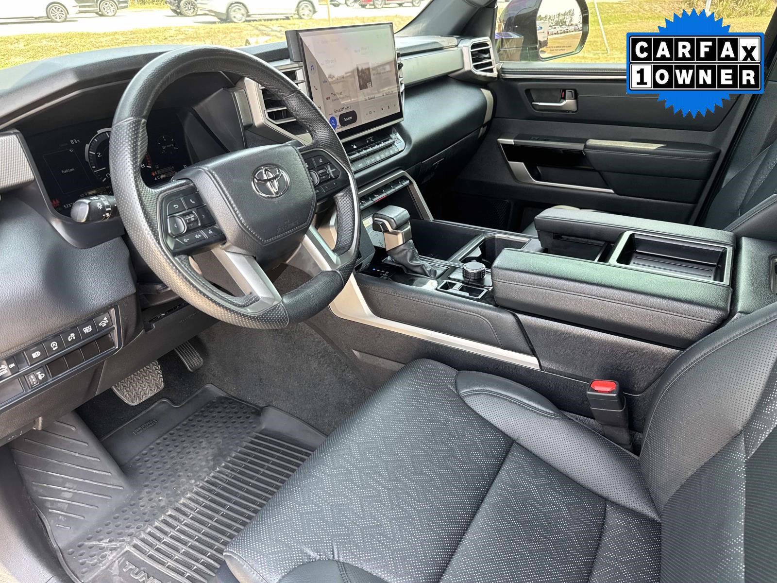 Used 2025 Toyota Tundra Limited AWD/4WD image 28