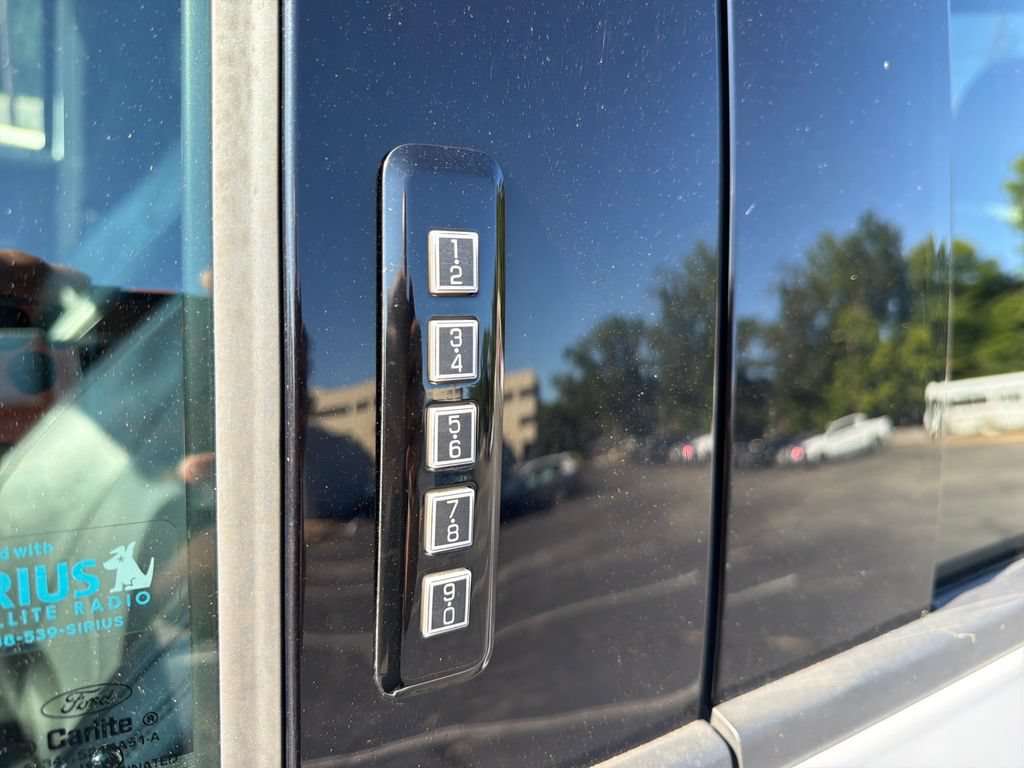 Used 2015 Ford F150 Lariat AWD/4WD image 14