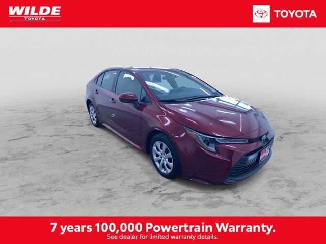Certified 2025 Toyota Corolla LE image 3
