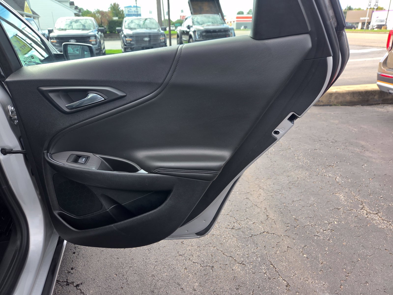 Used 2021 Chevrolet Malibu LT w/ Leather Package FWD image 28