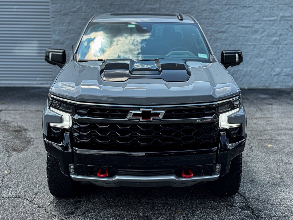 Used 2024 Chevrolet Silverado 1500 ZR2 w/ Technology Package image 5
