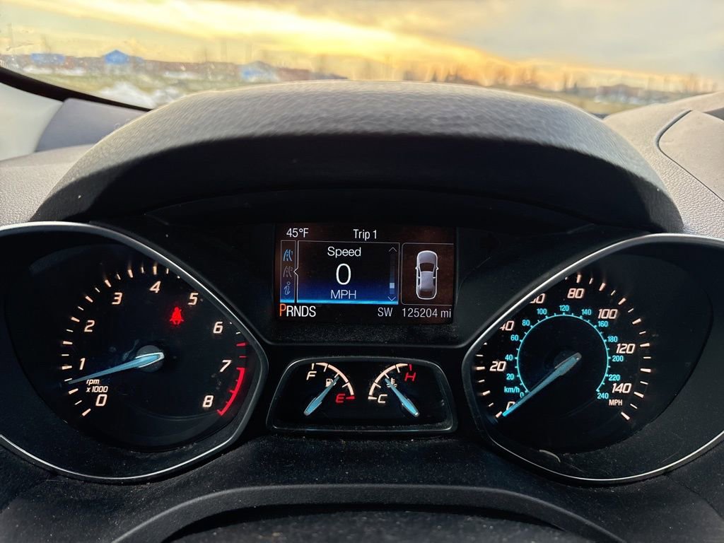 Used 2016 Ford Escape SE w/ SE Cold Weather Package image 27