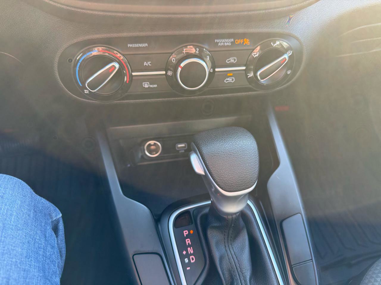 Used 2021 Kia Soul LX image 15