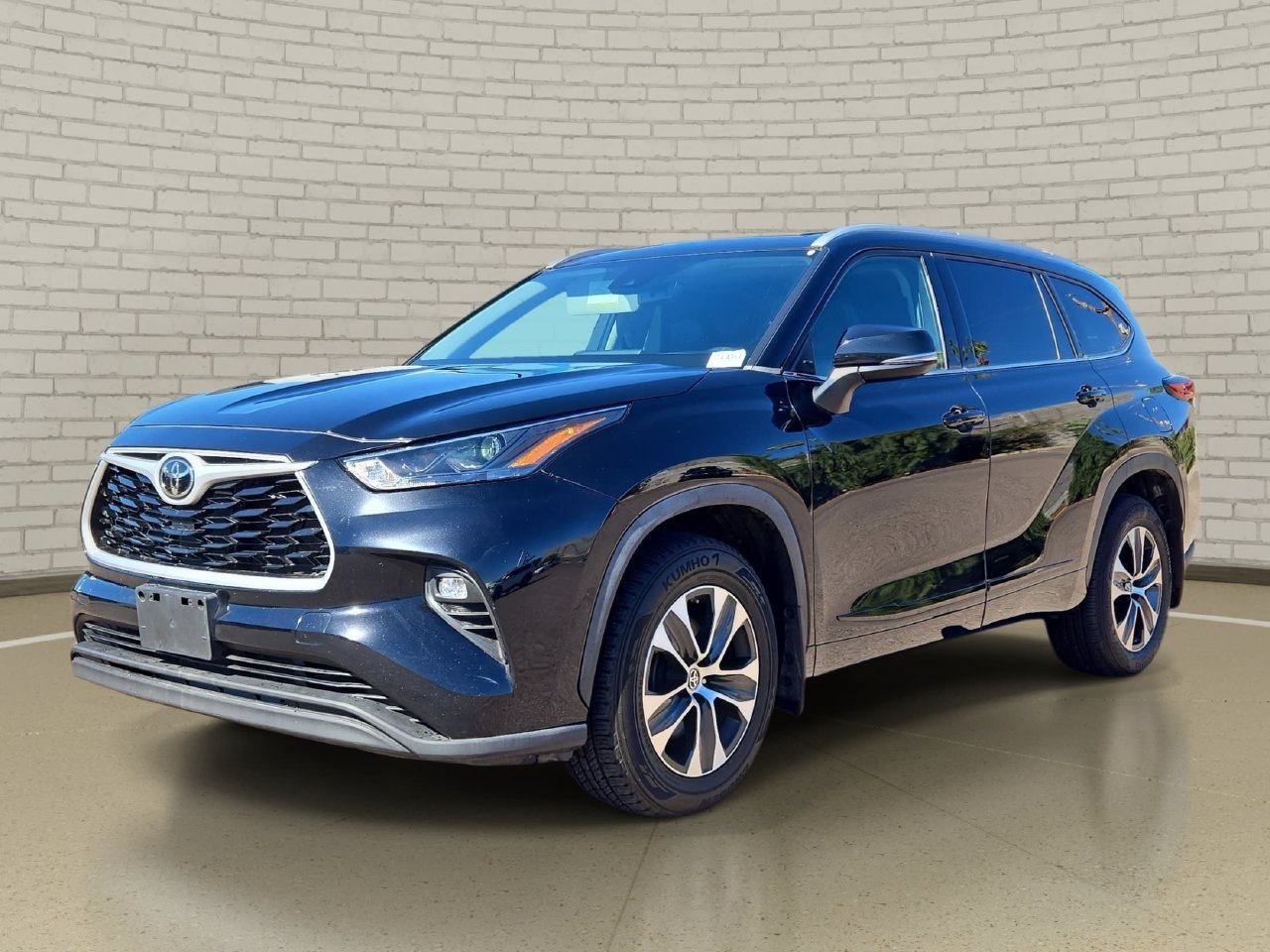 Used 2022 Toyota Highlander XLE