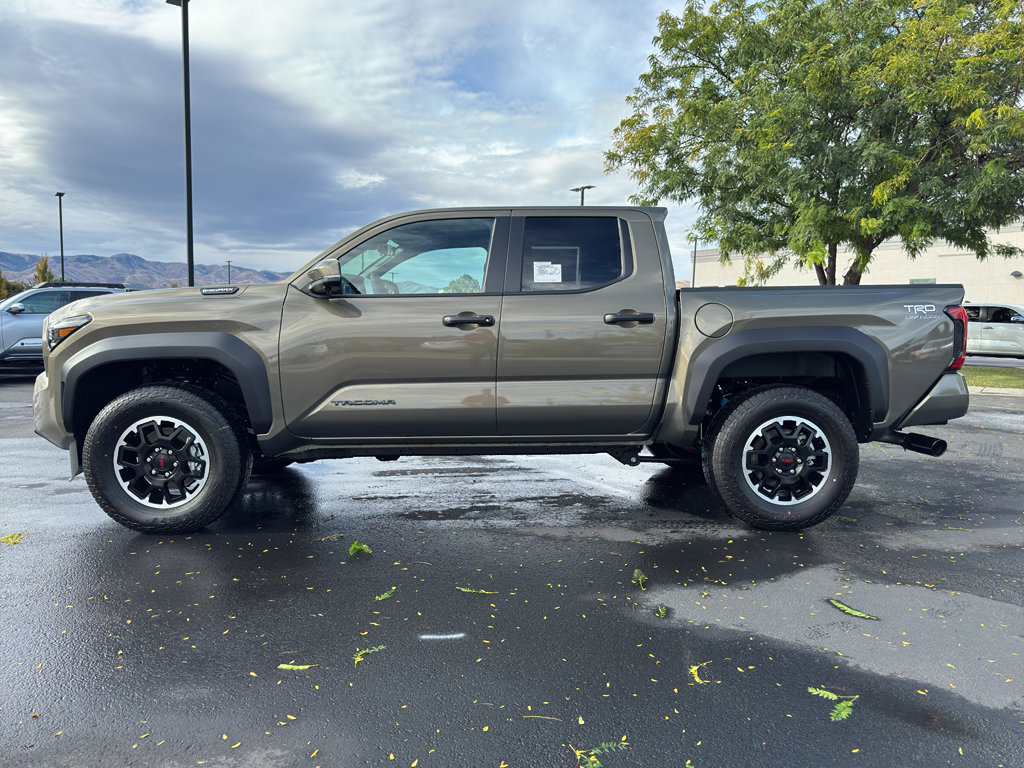 New 2025 Toyota Tacoma TRD Off-Road image 4