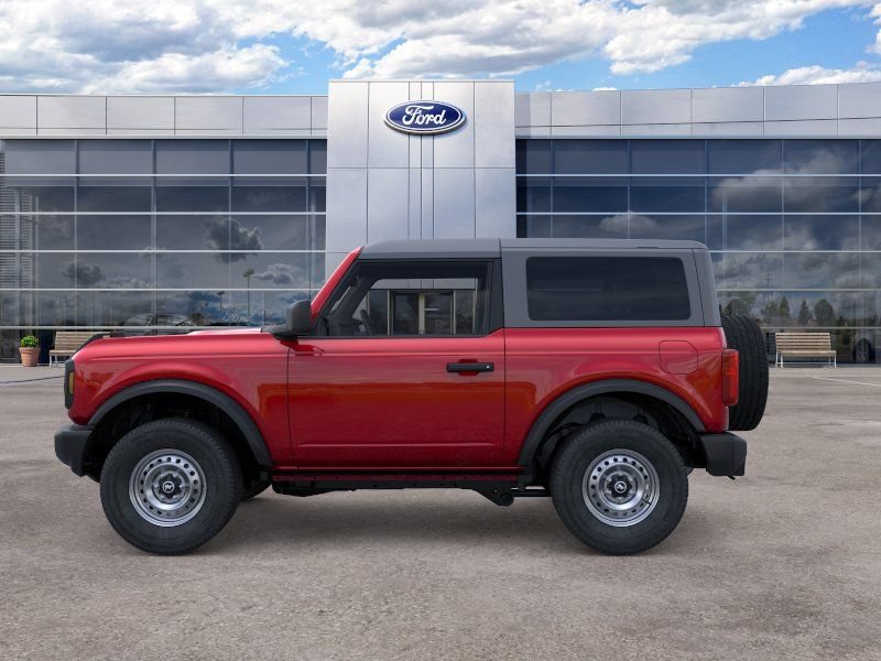 New 2026 Ford Bronco 2-Door AWD/4WD image 3