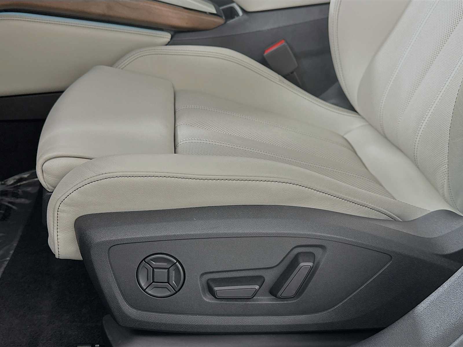 Certified 2025 Audi A5 2.0T Premium Plus w/ Premium Plus AWD/4WD image 17