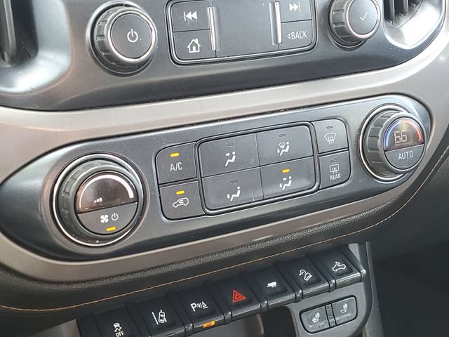Used 2021 GMC Canyon AT4 w/ Driver Alert Package AWD/4WD image 18