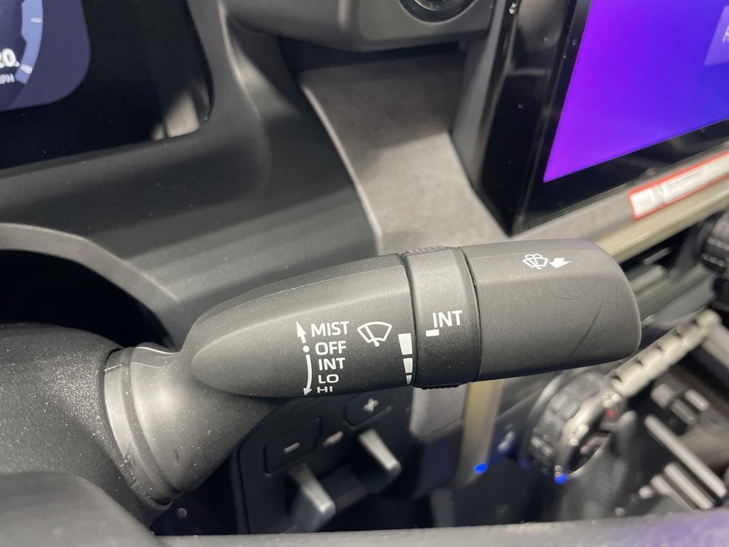 Used 2025 Toyota Tacoma 4x4 Double Cab Hybrid image 41