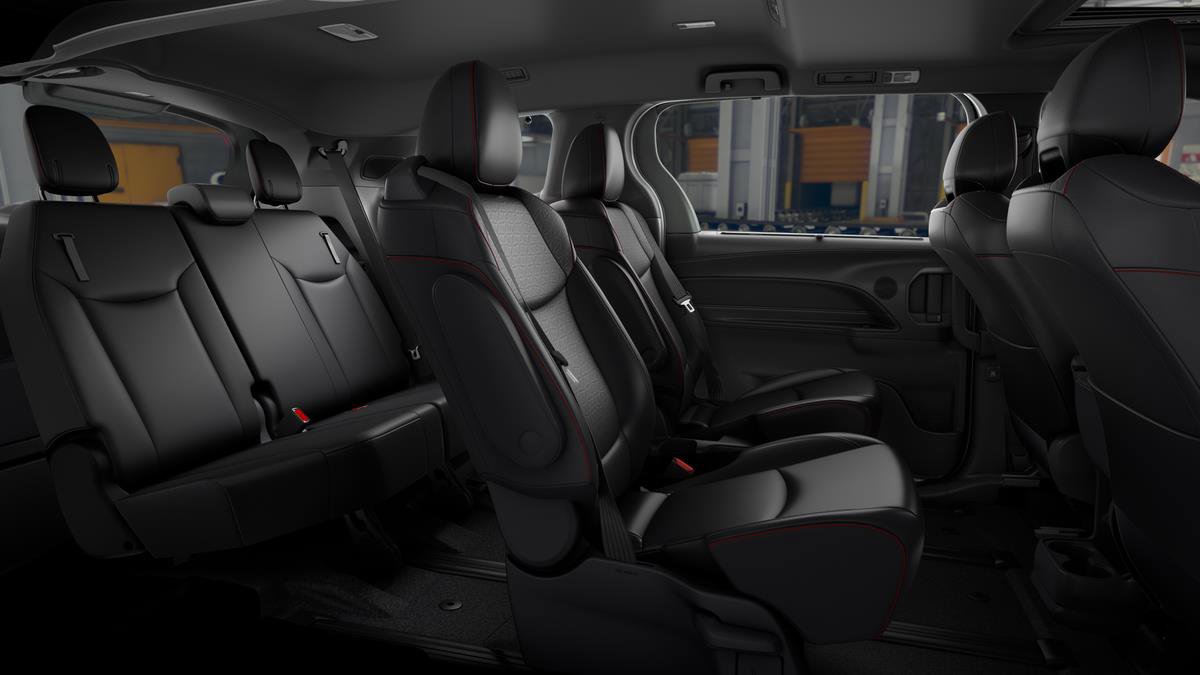 New 2026 Toyota Sienna XSE FWD image 2