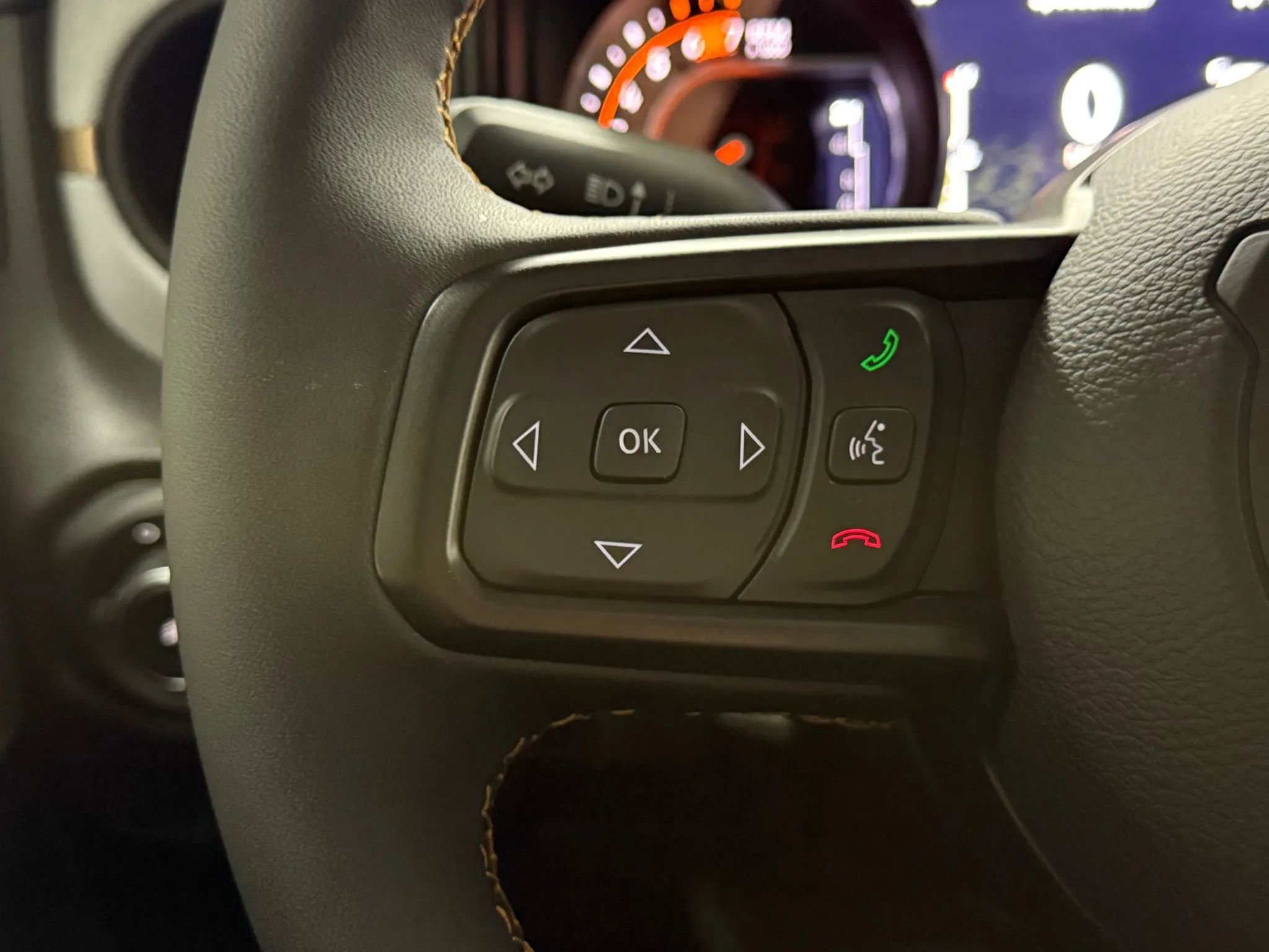 Used 2024 Jeep Wrangler Unlimited Sport image 26