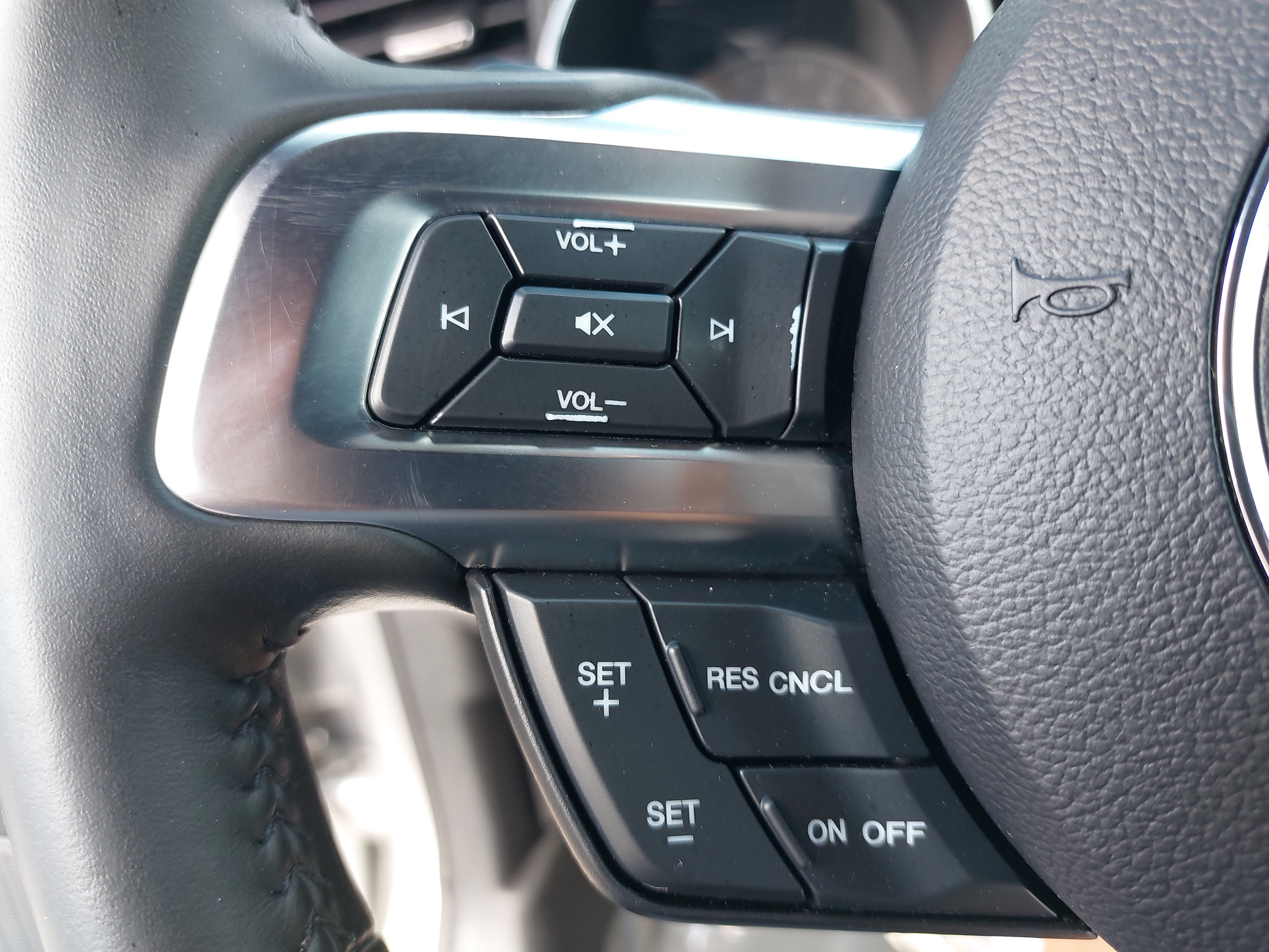 Used 2020 Ford Mustang Premium RWD image 18